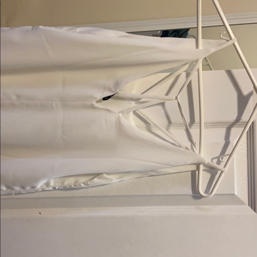 Tank - Picture 2 of 2